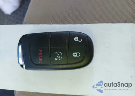 2018 Jeep Compass Sport Fwd z USA, uszkodzony, nr VIN 3C4NJCAB2JT411702